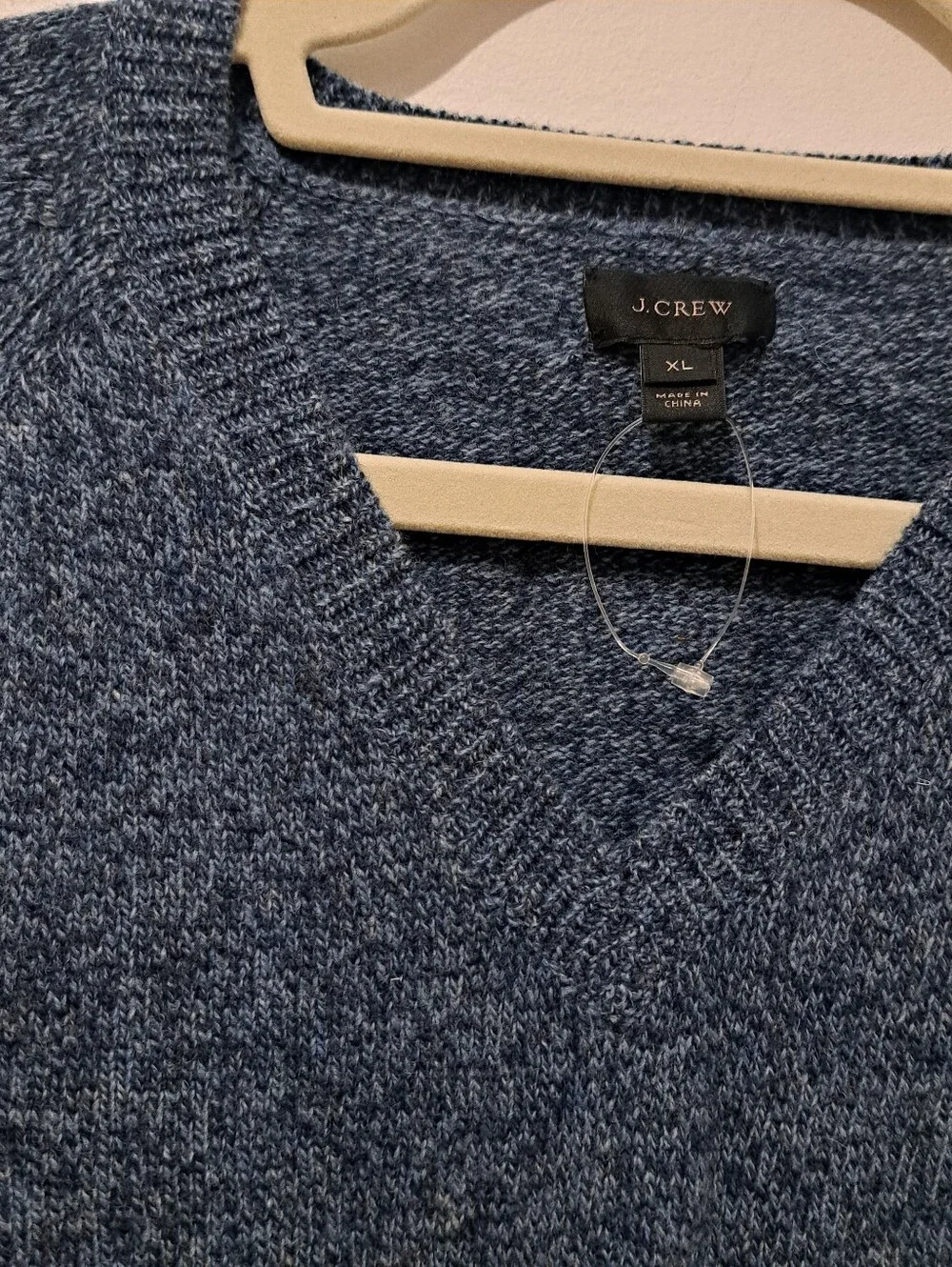 J.Crew Lambswool V- Neck Lightweight Speckled Pull Over Sweater XL Dark Blue